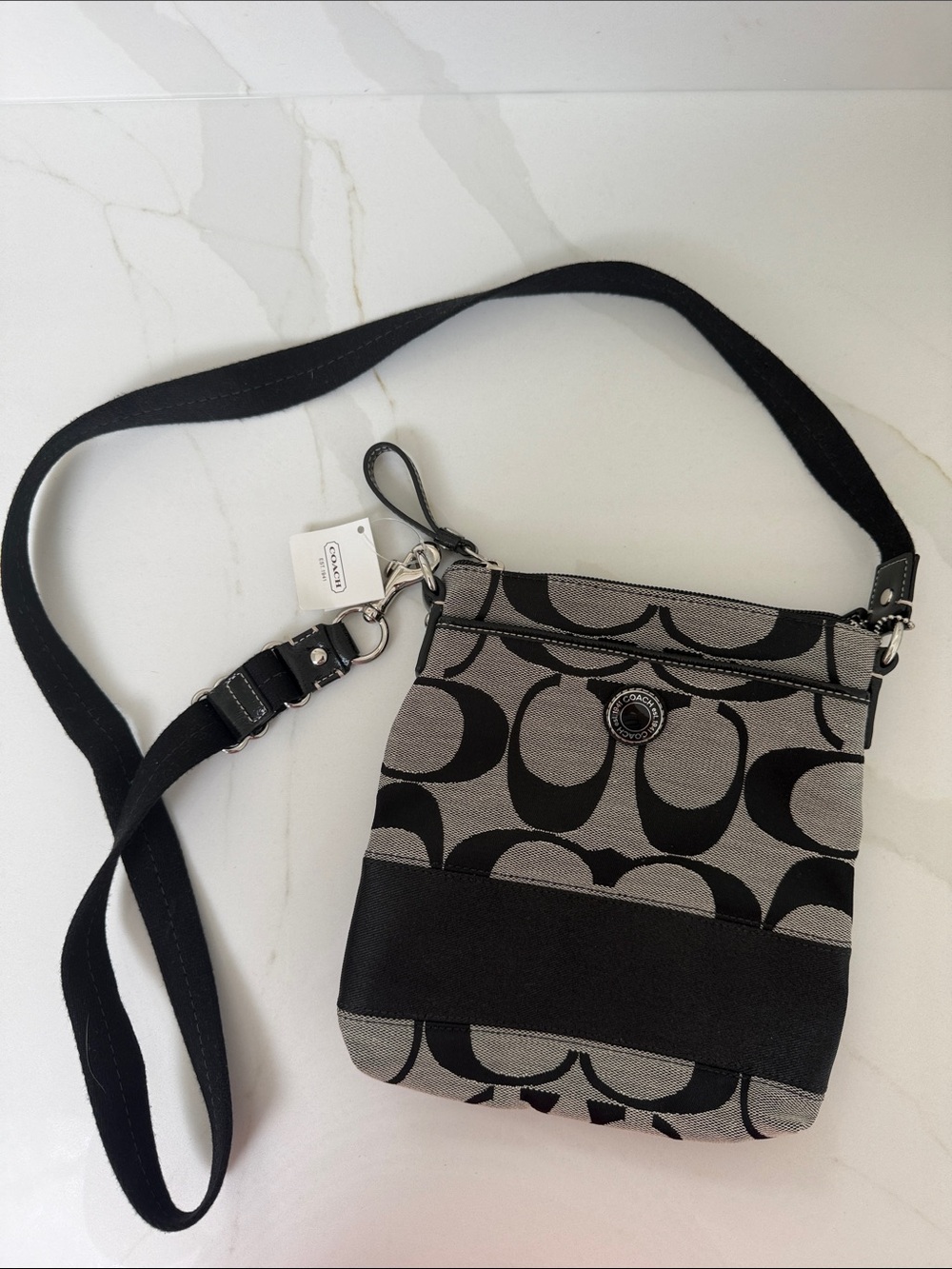 Coach Signature Canvas Crossbody Bag - Black signature pattern